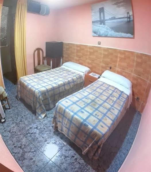 Pension La Ferroviaria - Sin Ascensor Сарагоса Екстериор снимка